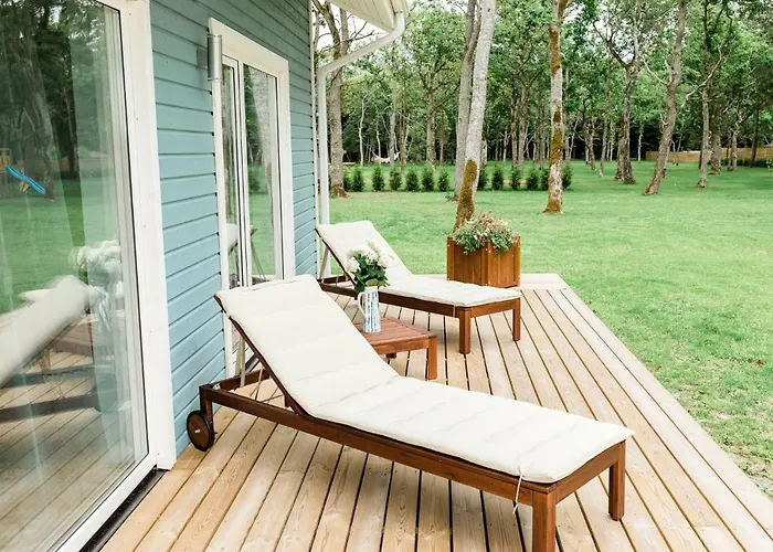 The Peaceful Vacation- M Holiday home *